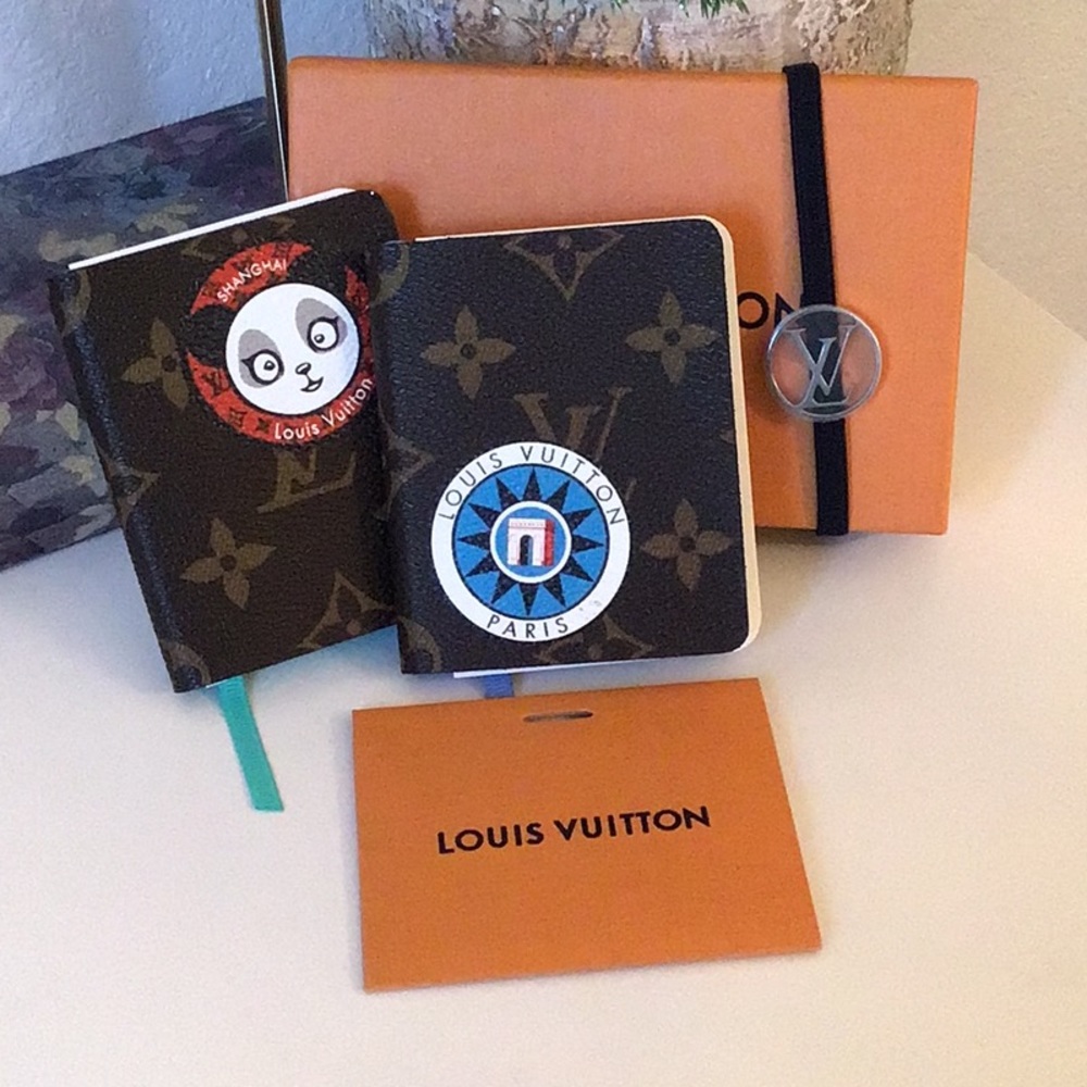 Louis Vuitton Notebook Mini Jules
